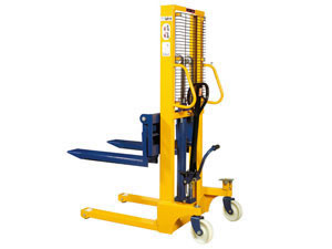 CTY Manual Hydraulic Stacker with adjustable forks